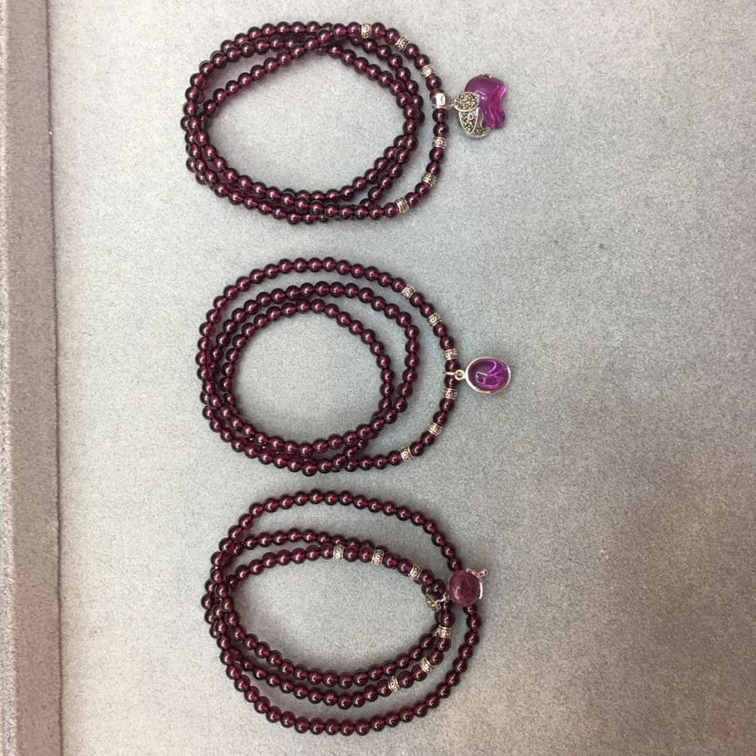 India imported natural garnet purple tooth black creative independent design of versatile 3-ring bracelet India imported natural garnet purple tooth black creative independent design of versatile 3-ring bracelet