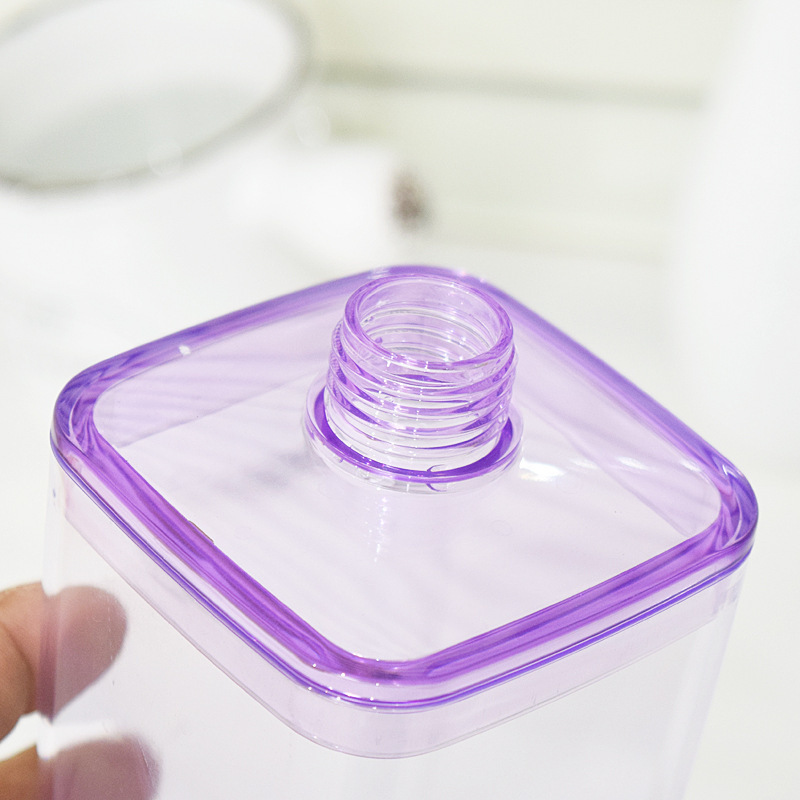 Portable travel toilet hand sanitizer bottle shampoo lotion retainer Shower gel press retainer bottle