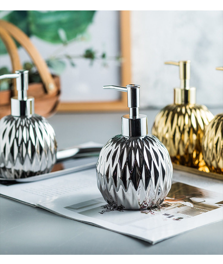 Ceramic Light Luxury hand sanitizer bottle Body wash Shampoo lotion bottle Press bottle in hotel Guesthouse bathroom Ceramic Light Luxury hand sanitizer bottle Body wash Shampoo lotion bottle Press bottle in hotel Guesthouse bathroom