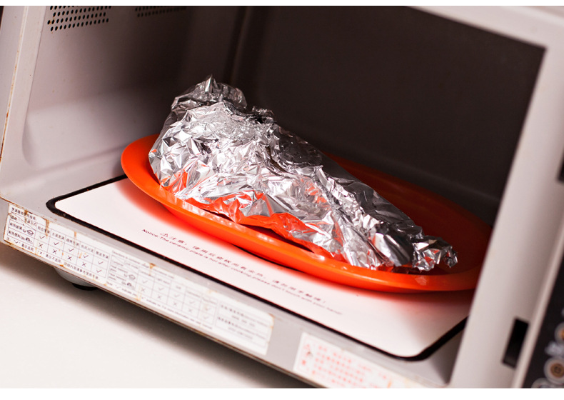 Japan Imported Disposable Aluminized Paper Thick Foil Barbecue Baking Oven Paper Tin Foil 10 M