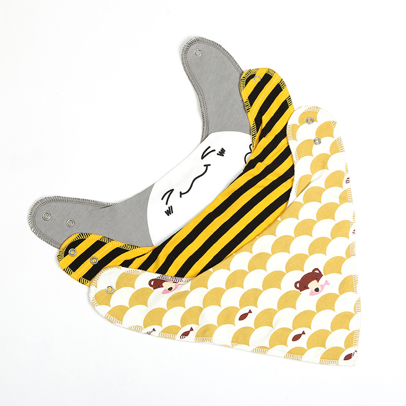 Summer thin baby triangle towel baby triangle saliva towel bib bib spot wholesale Summer thin baby triangle towel baby triangle saliva towel bib bib spot wholesale