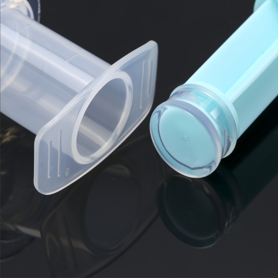 Type Feed Medication Utensil Baby Choke Proof Silicone Feed Medication Utensil Syringe Water Feeder with Measuring Cup Type Feed Medication Utensil Baby Choke Proof Silicone Feed Medication Utensil Syringe Water Feeder with Measuring Cup