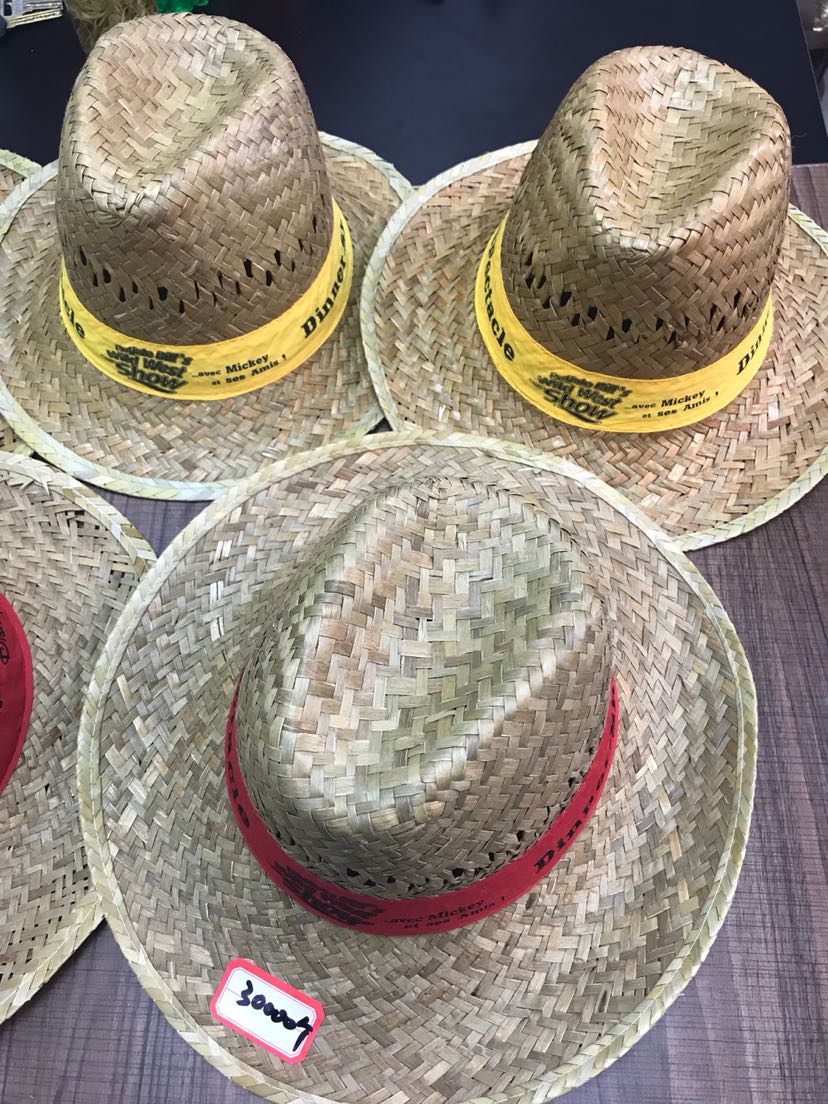 Imported material western cowboy straw hat, suntan hat, suntan hat, spot straw hat. Imported material western cowboy straw hat, suntan hat, suntan hat, spot straw hat.