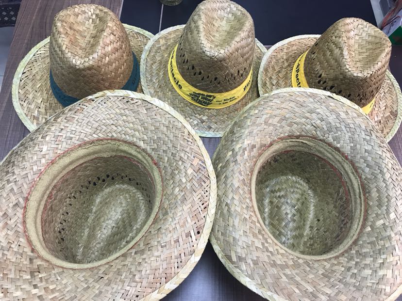 Imported material western cowboy straw hat, suntan hat, suntan hat, spot straw hat. Imported material western cowboy straw hat, suntan hat, suntan hat, spot straw hat.