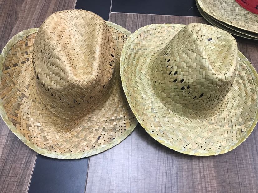 Imported material western cowboy straw hat, suntan hat, suntan hat, spot straw hat. Imported material western cowboy straw hat, suntan hat, suntan hat, spot straw hat.