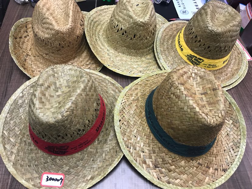 Imported material western cowboy straw hat, suntan hat, suntan hat, spot straw hat. Imported material western cowboy straw hat, suntan hat, suntan hat, spot straw hat.