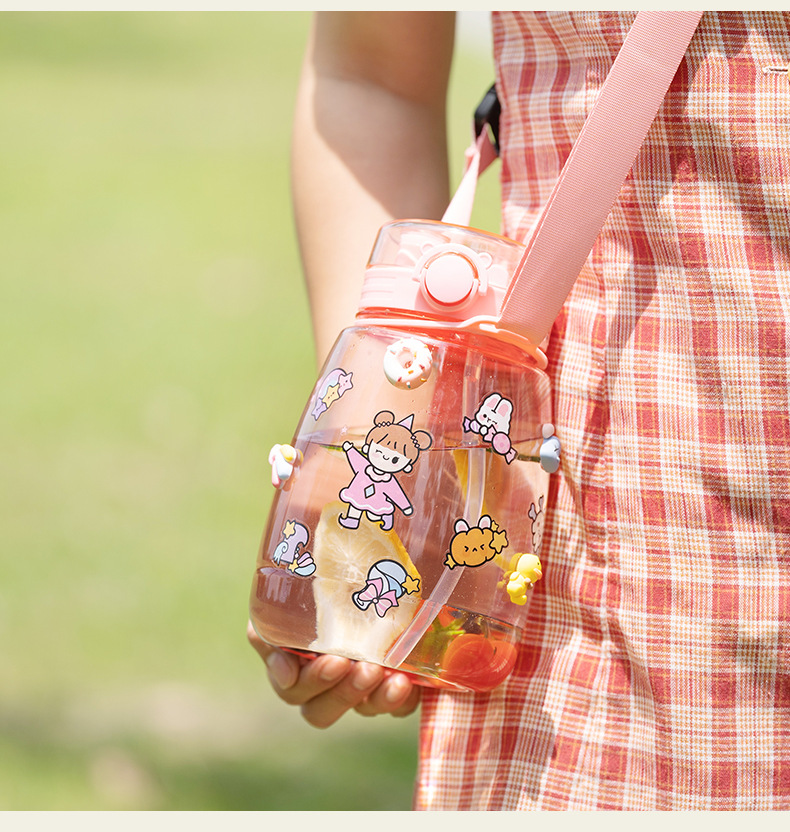 Cup Male and Female Cute Internet Sensation Straw LargeCapacity Water Cup Double Drink Lu Ke Burning Same Fresh Kettle