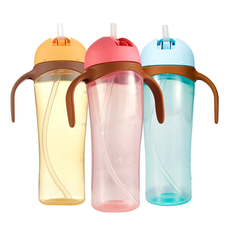 Japan Imported Pigeon/Pigeon Children&#039;s Cups Penguin Bottle Baby Learns to Drink Handle Straw Cup 330ml