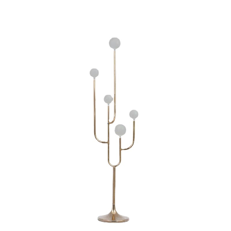 Wedding Props 5-Head Iron Electroplating round Globe Road Lead Lamp T Table Decoration Wedding Hall Decorative Lamp