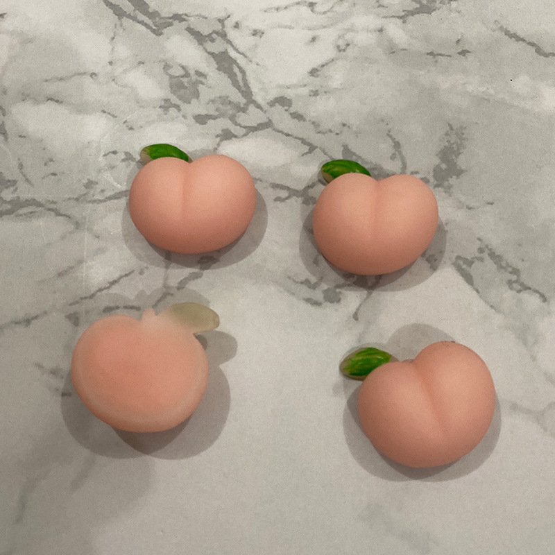 Tuanzi Peach Squeezing Toy Cell Phone Shell Accessories Soft Pink Peach Cute Butt Decompression Squishy Toys