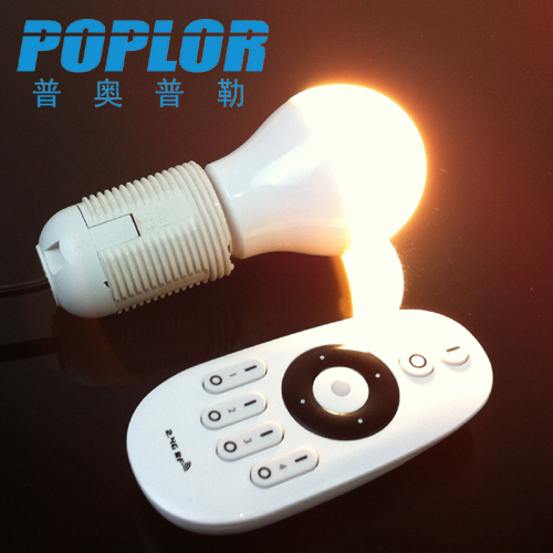 LED bulb lamp / 6W / color temperature regulatorl / WiFi controller / remote control lighting suit LED bulb lamp / 6W / color temperature regulatorl / WiFi controller / remote control lighting suit