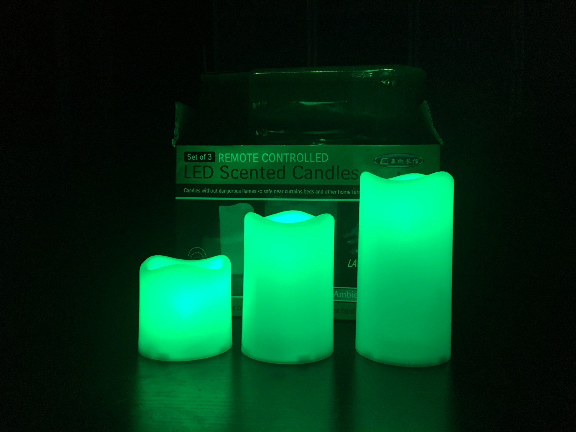 18 key remote control candle lamp three sets of atmosphere decoration remote control colorful plastic LED candle lamp