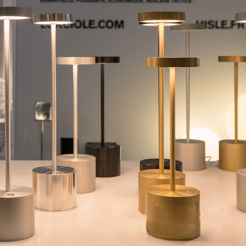 Amazon Hot Table Lamp Decoration Dining-Room Lamp Living Room Bar Desk Lamp Led Charging Customized Bar Table Lamp