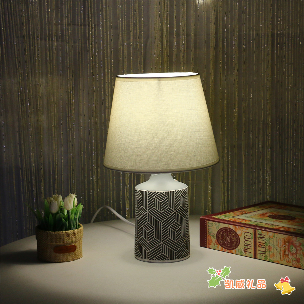 Modern Minimalist Table Lamp Fabric Shade Living Room Bedroom Creative Study Bedside Chinese Table Lamp