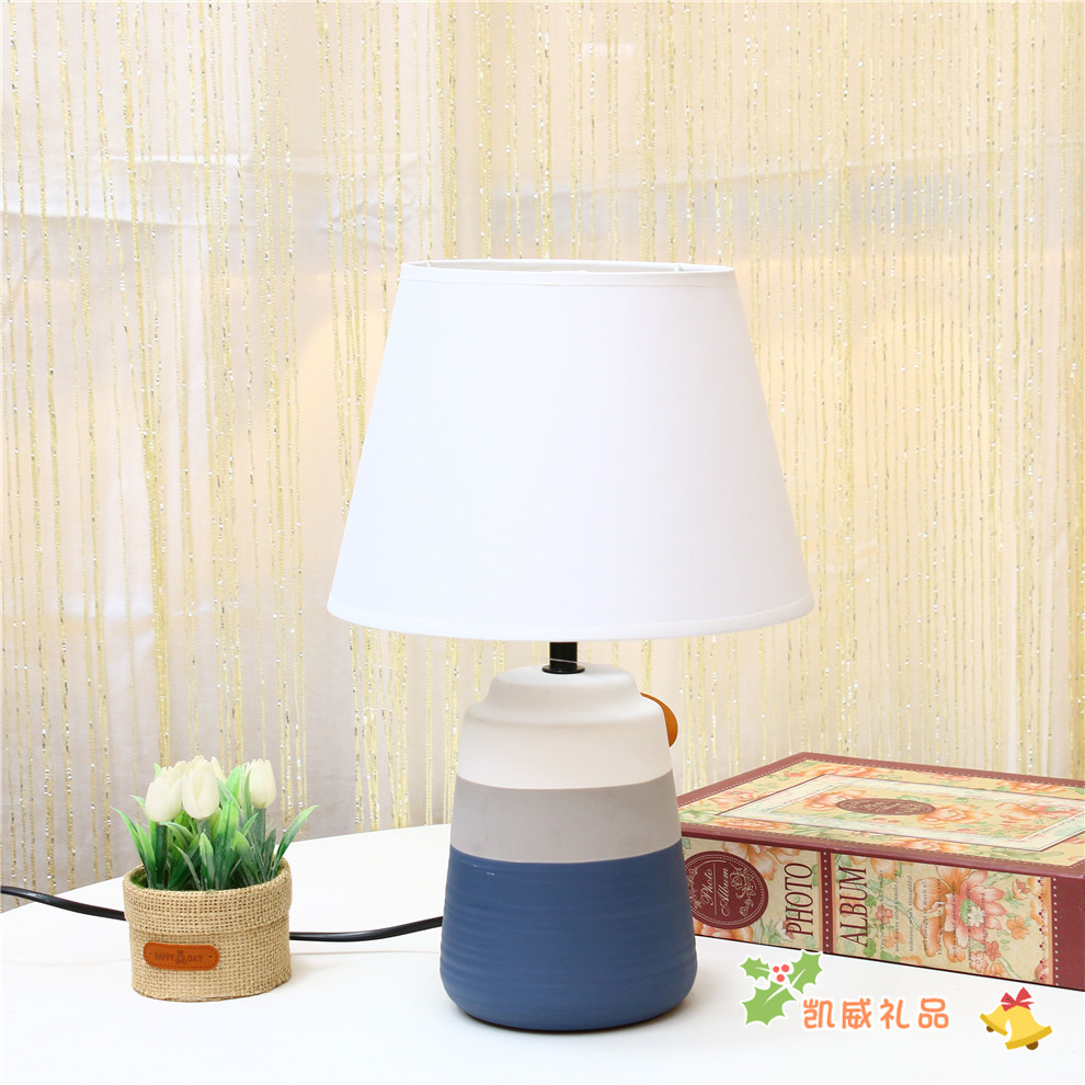 Modern Home Decorative Table Lamp Study Lamp Bedroom Bedside Lamp European Simple Ceramic Table Lamp