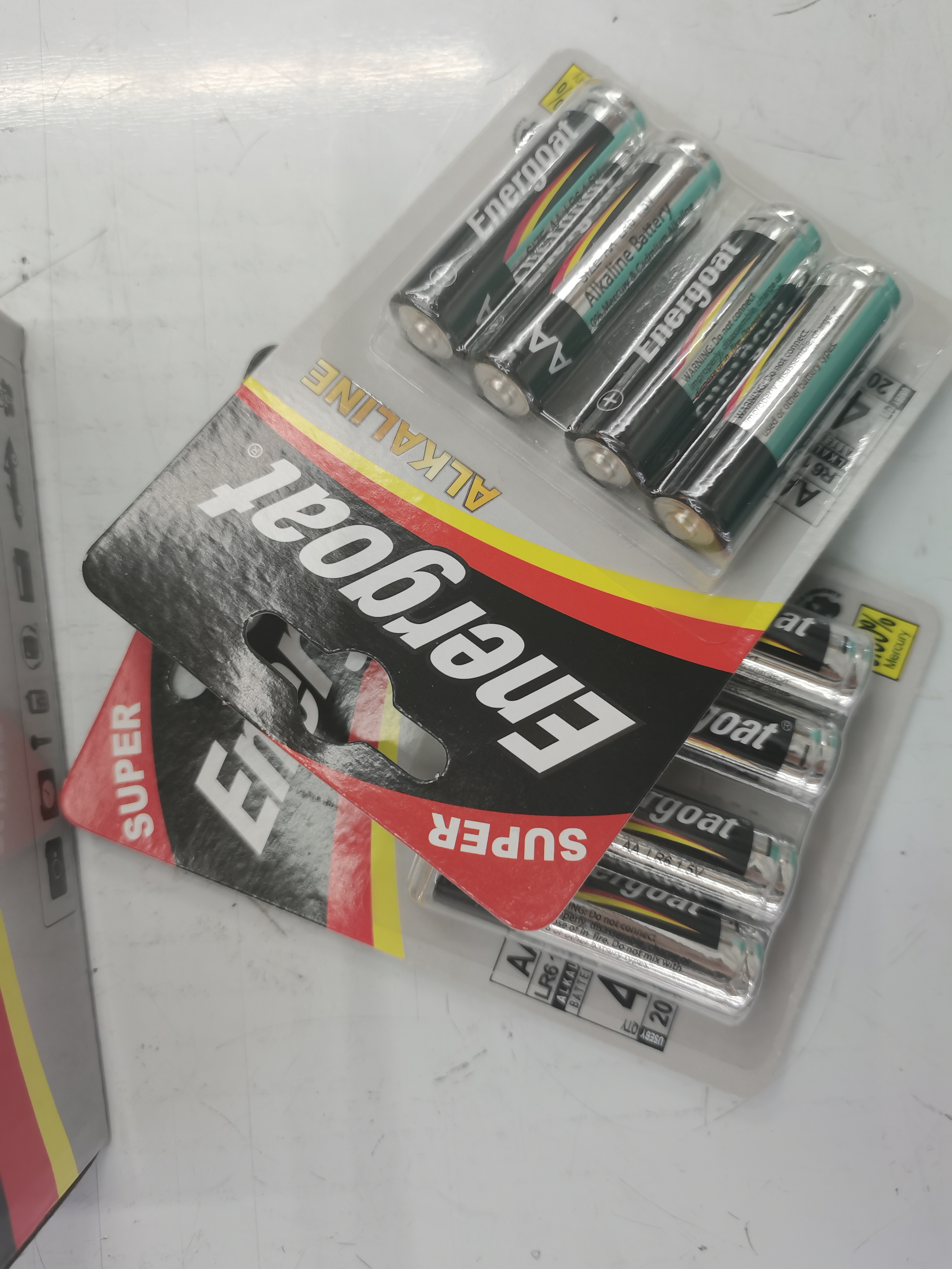 Factory Direct Sales Energoat Aluminum Film 4 Cards High Power Alkaline No. 5 Lr6aa