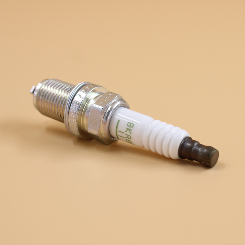 NGK Spark Plug BKR6E-11 for TOYOTA NISSAN LEXUS ISUZU MITSUBISHI KIA SUZUKI