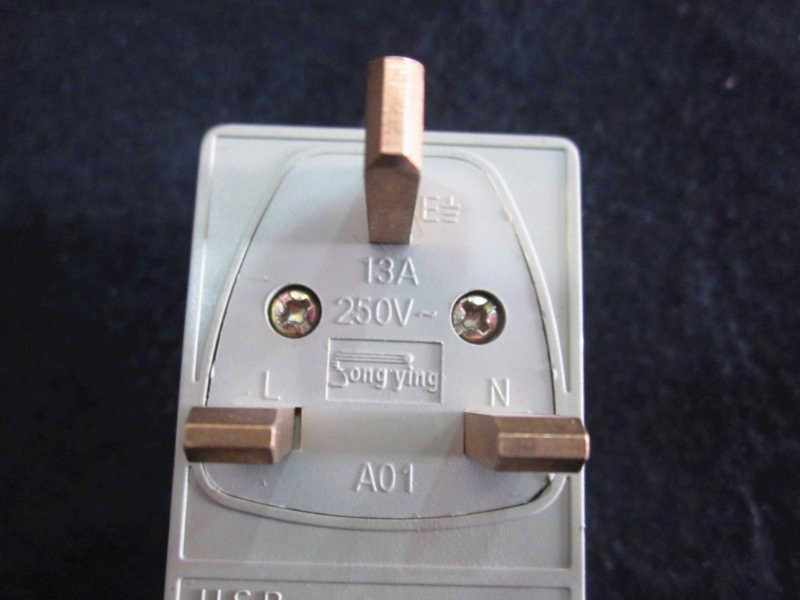 European Universal Double round Plug Multi-Function Conversion Socket with 3 USB Outlet Converter