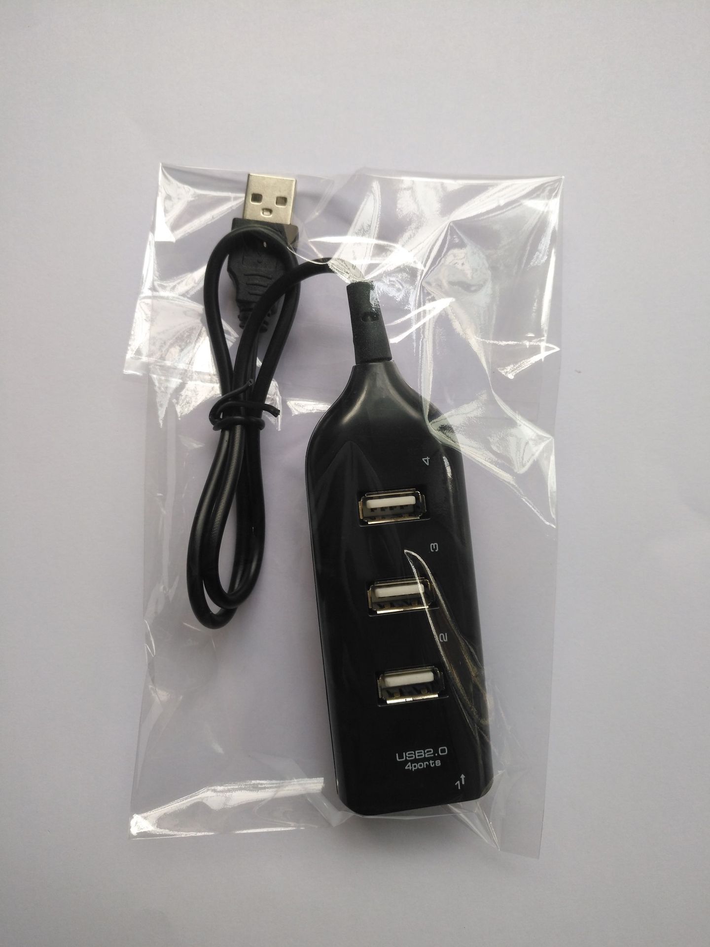 USB Hub 4-Port Hub USB Hub Deconcentrator USB Socket USB Hub Extension USB Plug