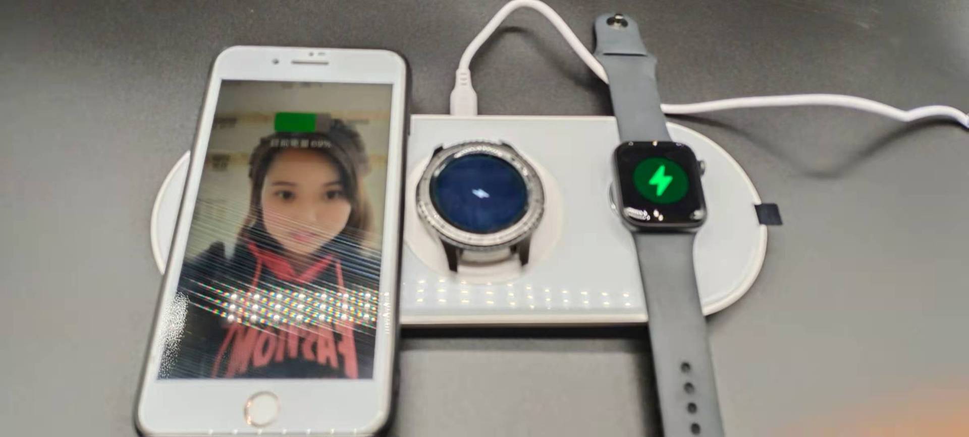 New Private Model Wireless Charger Five-in-One 15W Fast Charge Qi Suitable for Huawei Apple Samsung Watch V6