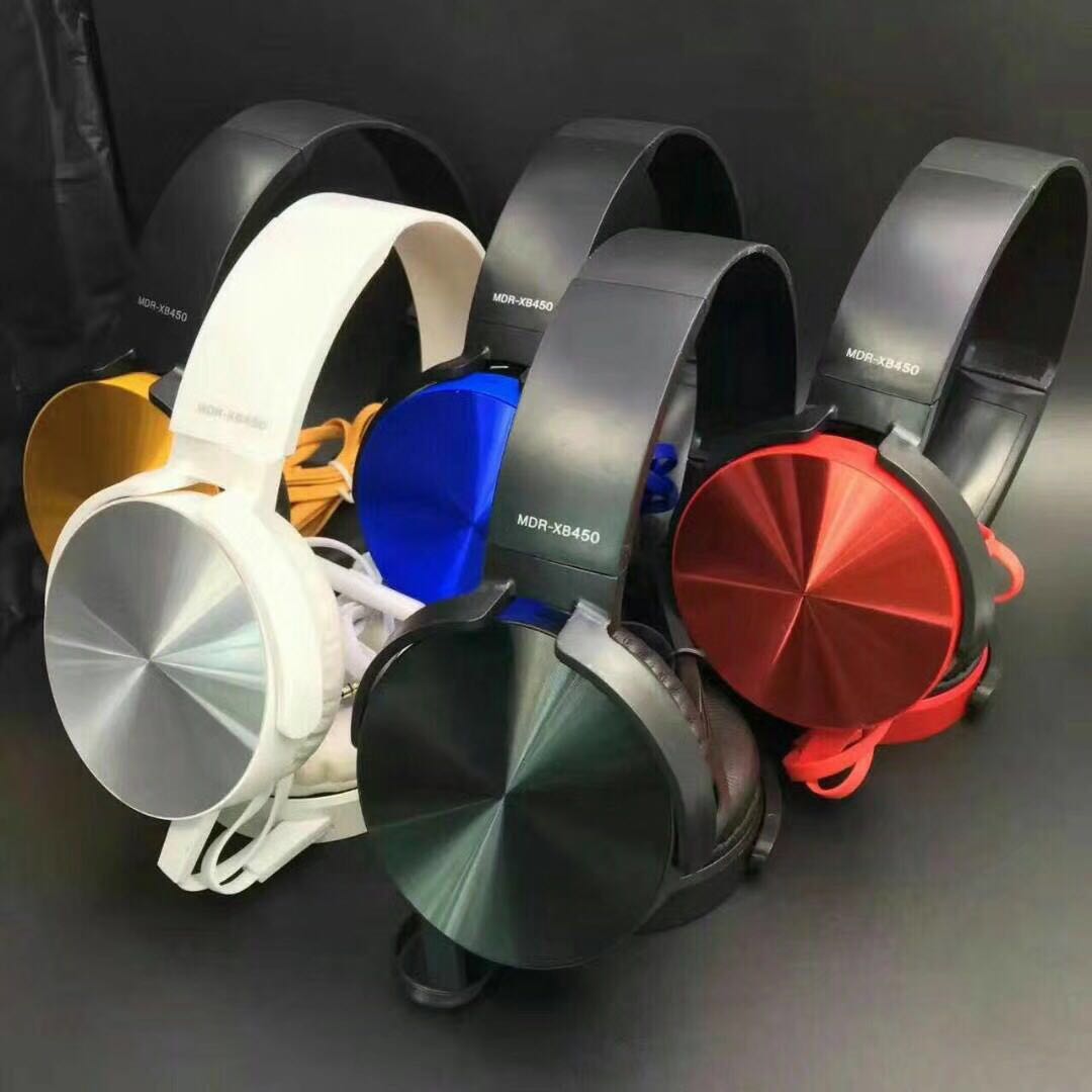 The XB450 headset MDR-XB450 headset with a microphone bass stereo headset.