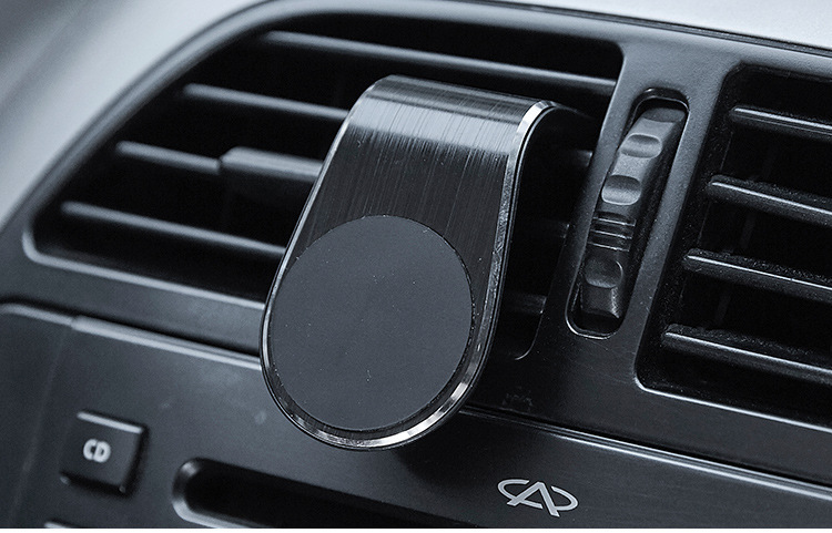 Creative Car Bracket Car Mobile Phone Universal Air Outlet Magnet Car Supplies Metal Navigator Magnetic Bracket