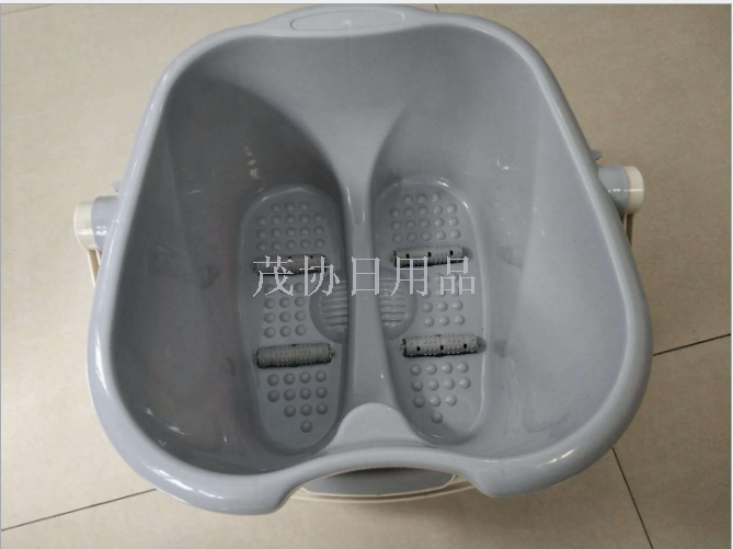 Hand massage thickened fiber foot bath bucket plastic health care pulley bubble foot tub massage bucket Hand massage thickened fiber foot bath bucket plastic health care pulley bubble foot tub massage bucket