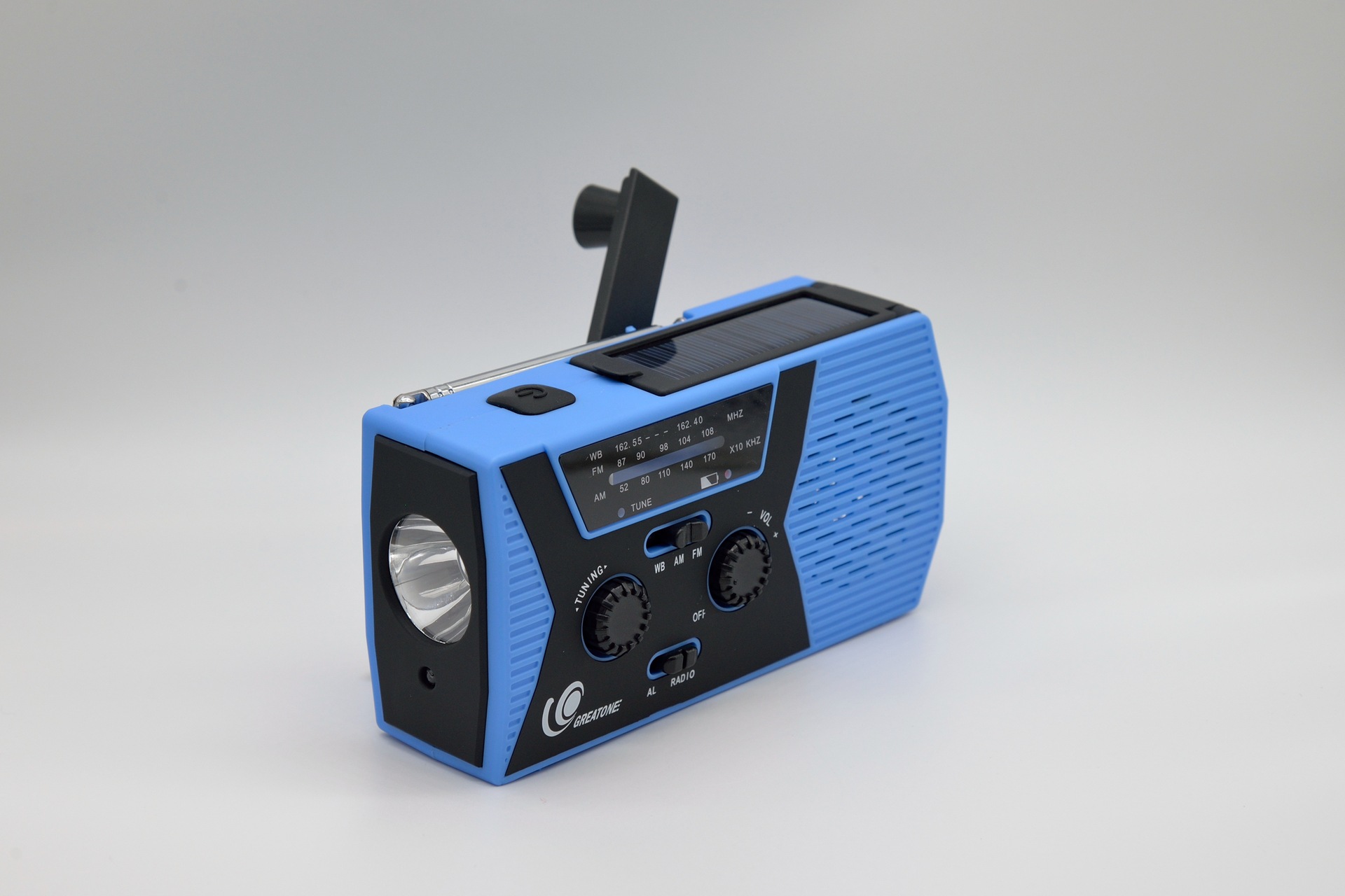 Amazon Hot Selling Portable Solar Hand Charging Emergency Radio with Flashlight Reading Light
