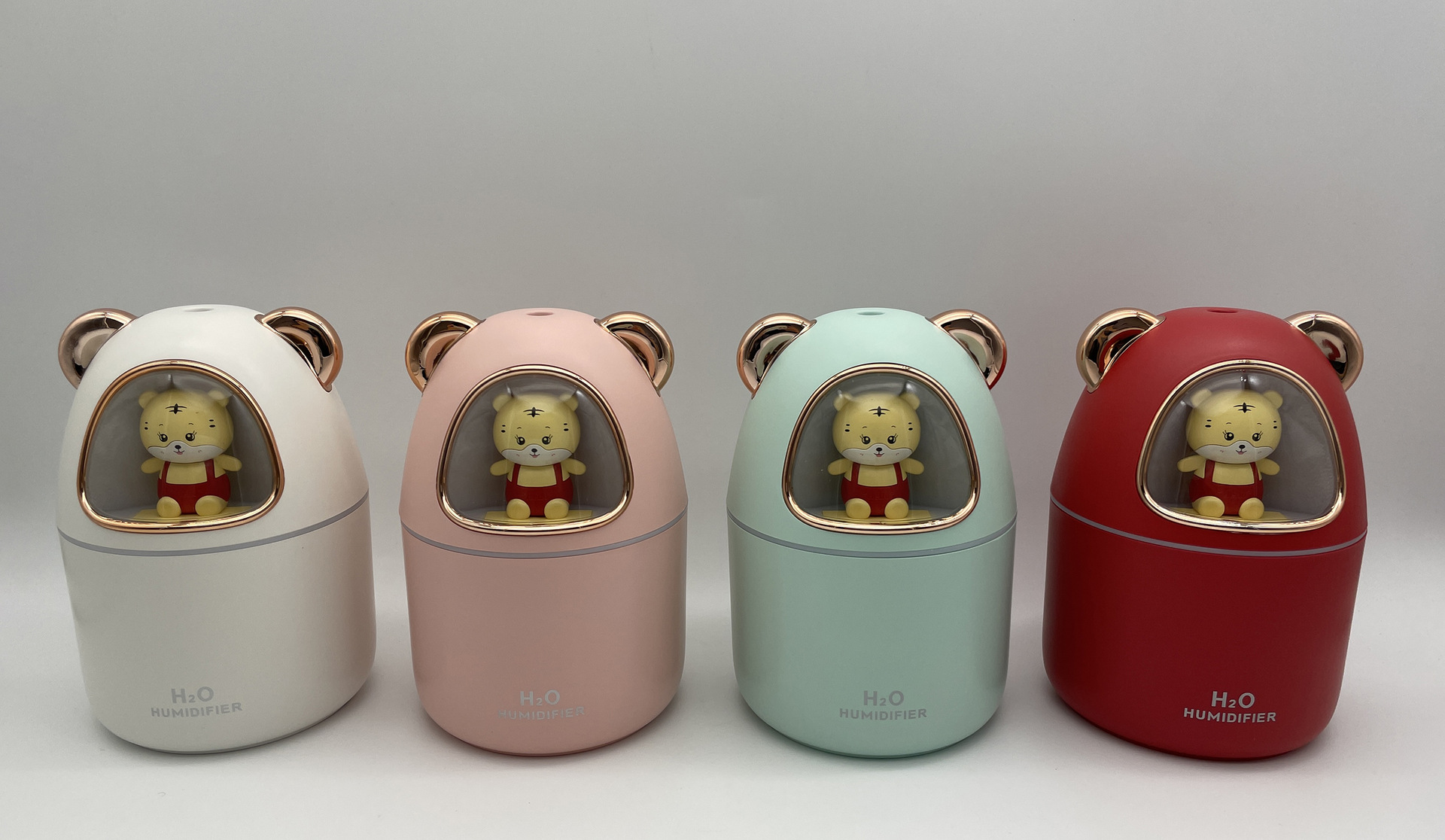 Cute Tiger Cute Bear Humidifier Household Heavy Fog Car Mute Atomizer Desktop Cute Pet Humidifier Wholesale