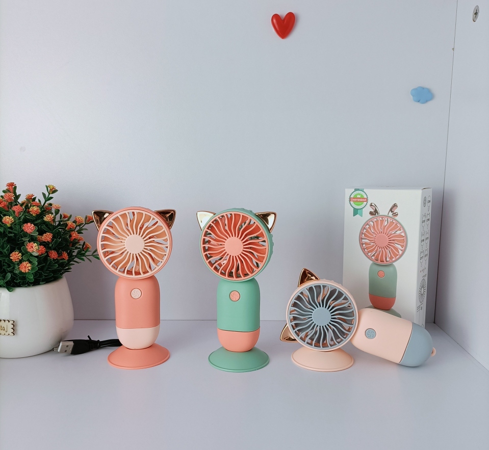 USB Fan Mini Cartoon KT Head Desktop Cartoon Funny Little Fan the Third Gear Adjustable Wireless Light