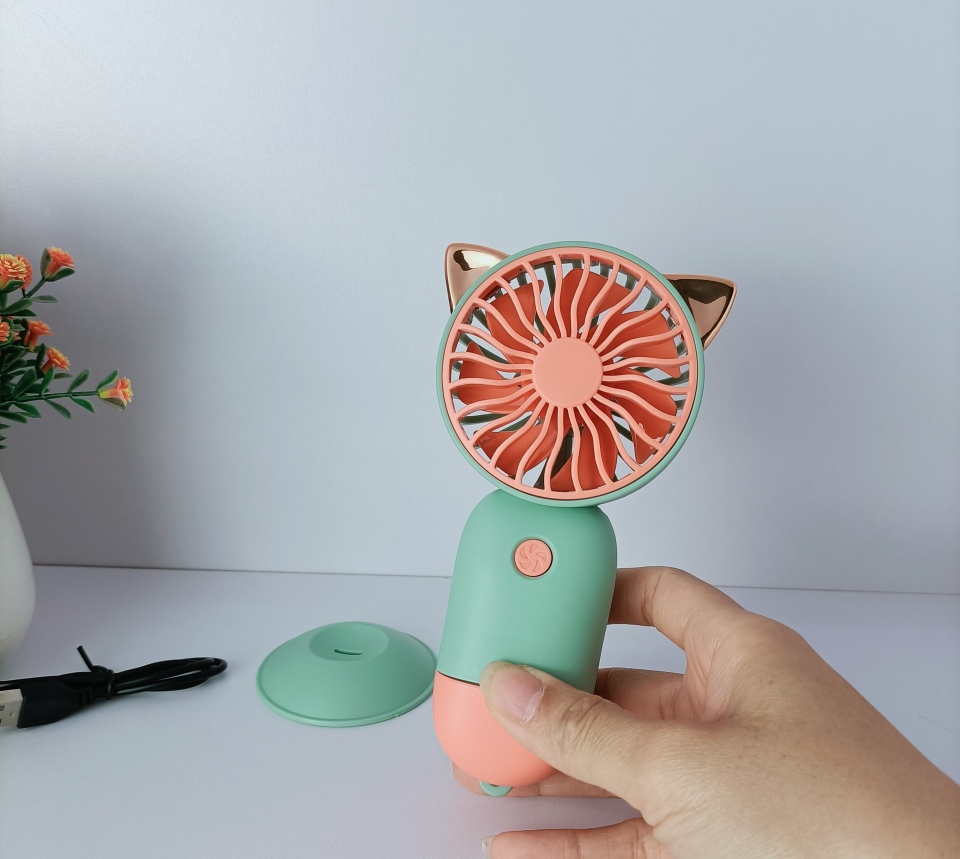 USB Fan Mini Cartoon KT Head Desktop Cartoon Funny Little Fan the Third Gear Adjustable Wireless Light