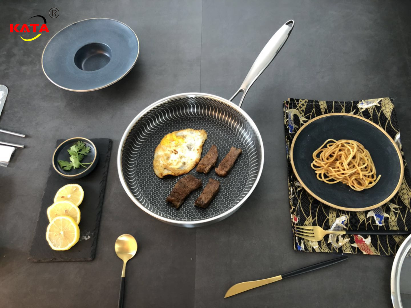 Stainless Steel Pan NonStick Pan Household Omelet Steak Frying Pan and Pancake Pan Induction Cooker Gas Stove Universal Stainless Steel Pan NonStick Pan Household Omelet Steak Frying Pan and Pancake Pan Induction Cooker Gas Stove Universal