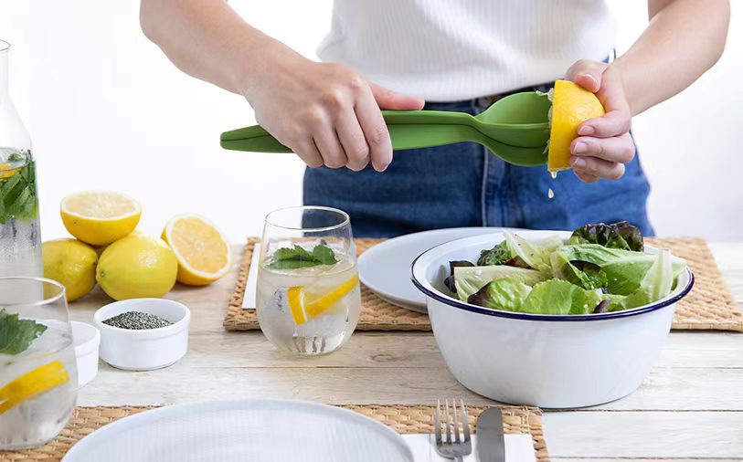 Multifunctional Salad Blender Lemon Juicer Fruit Juicer Manual Lemon Squeezer Manual Juicer