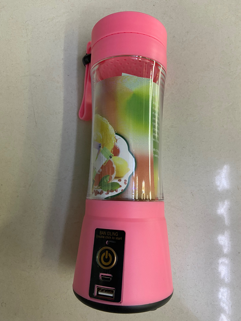 New Electric Mini Pulp Juicer Cup Household Portable Multifunctional Fruit Juicing Cup Juicer Cup