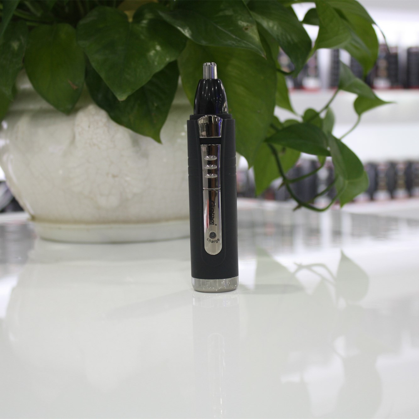Geemy3109 Nose Hair Trimmer Electric Nose Hair Shaver Eyebrow Shaver Sideburner