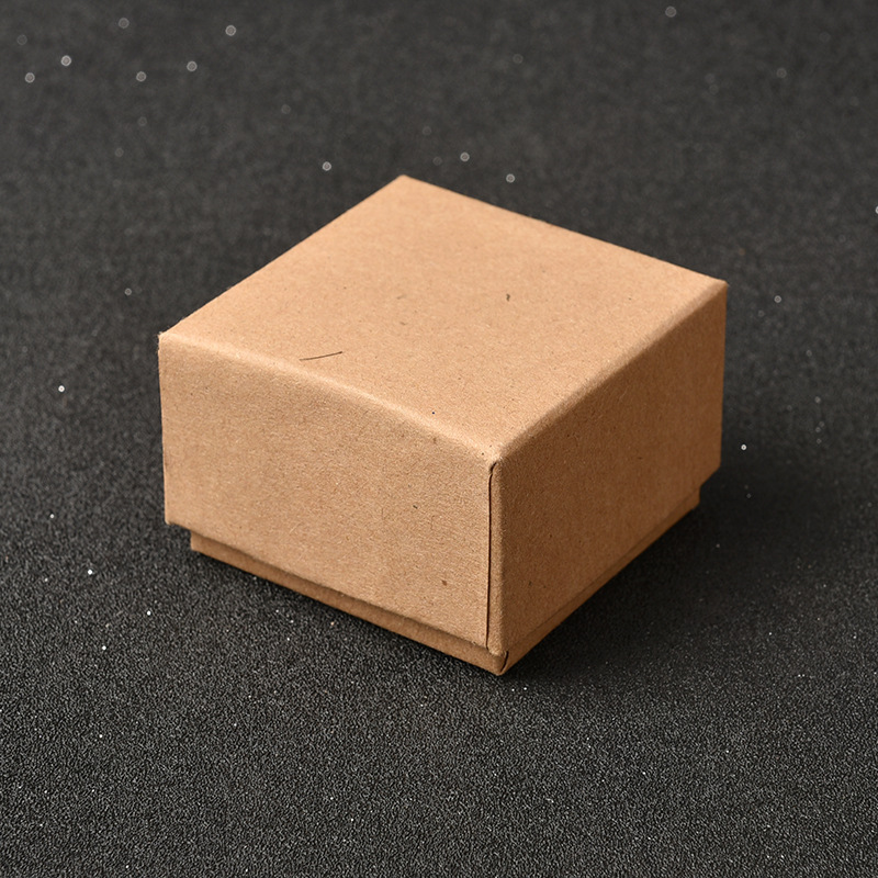 Kraft Paper Jewelry Box Jewelry Box Ring Box Stud Earrings Box Floor Cover Wholesale Customized 5.5*5.5 * 3.7cm