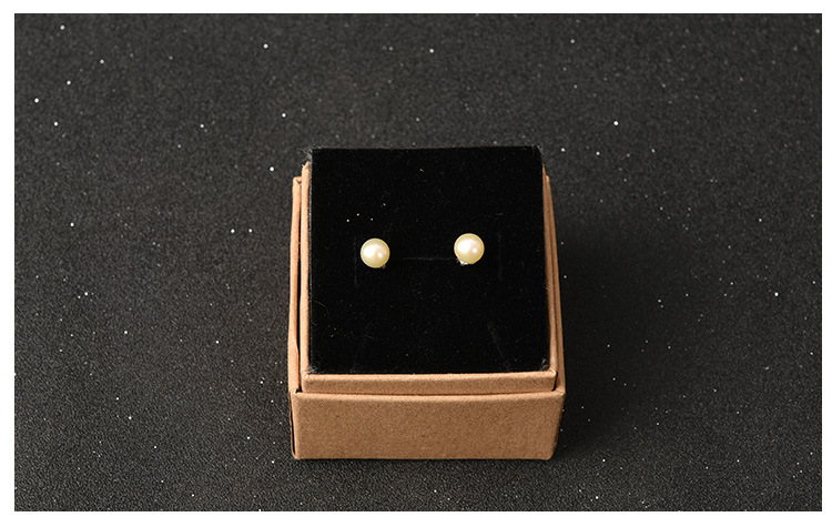 Kraft Paper Jewelry Box Jewelry Box Ring Box Stud Earrings Box Floor Cover Wholesale Customized 5.5*5.5 * 3.7cm