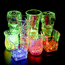 Colorful Induction Luminous Cup Colorful Flash Beer Drink Cup Bar KTV Luminous Cup Colorful Induction Luminous Cup Colorful Flash Beer Drink Cup Bar KTV Luminous Cup