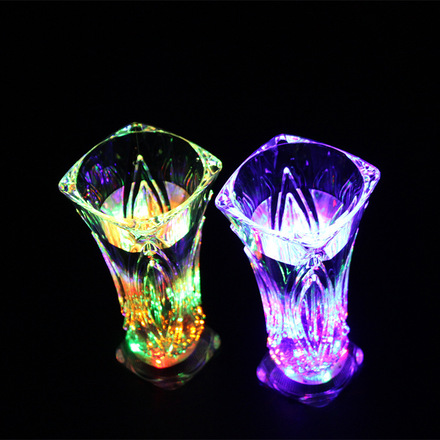 Colorful Induction Luminous Cup Colorful Flash Beer Drink Cup Bar KTV Luminous Cup Colorful Induction Luminous Cup Colorful Flash Beer Drink Cup Bar KTV Luminous Cup