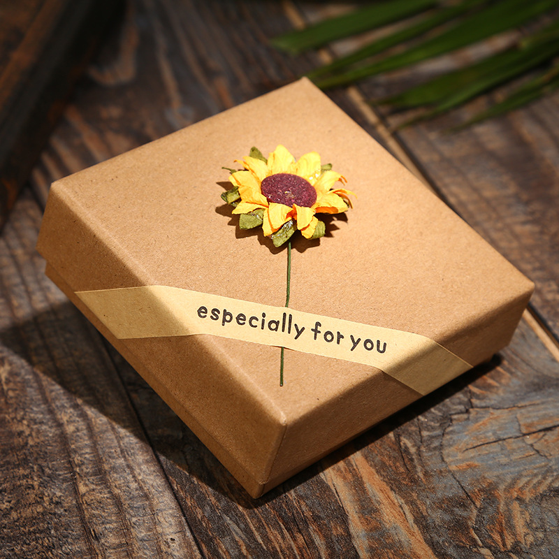 Factory Hot Sunflower Decals Jewelry Box Kraft Paper Necklace Box Ring Box Creative Carton Customized Wholesale Factory Hot Sunflower Decals Jewelry Box Kraft Paper Necklace Box Ring Box Creative Carton Customized Wholesale