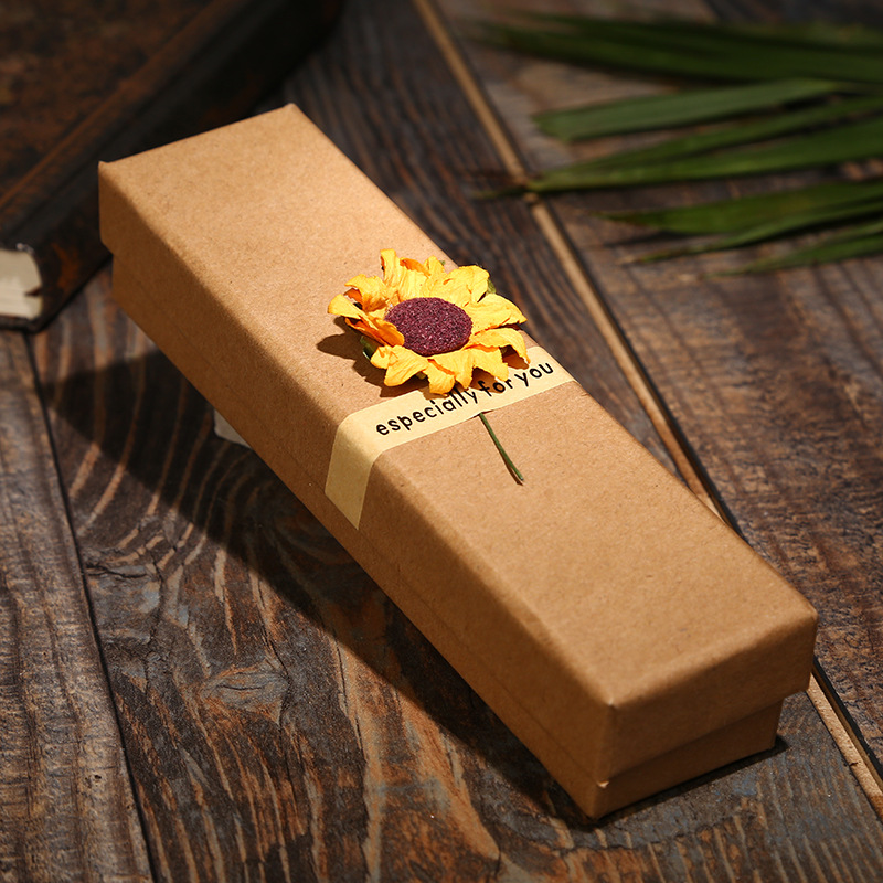 Factory Hot Sunflower Decals Jewelry Box Kraft Paper Necklace Box Ring Box Creative Carton Customized Wholesale Factory Hot Sunflower Decals Jewelry Box Kraft Paper Necklace Box Ring Box Creative Carton Customized Wholesale