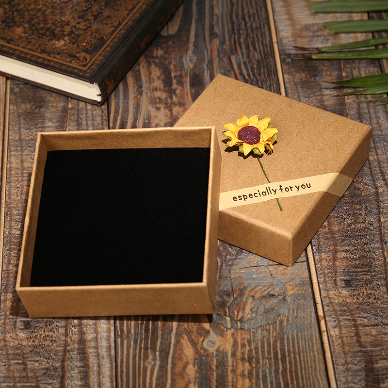 Factory Hot Sunflower Decals Jewelry Box Kraft Paper Necklace Box Ring Box Creative Carton Customized Wholesale Factory Hot Sunflower Decals Jewelry Box Kraft Paper Necklace Box Ring Box Creative Carton Customized Wholesale