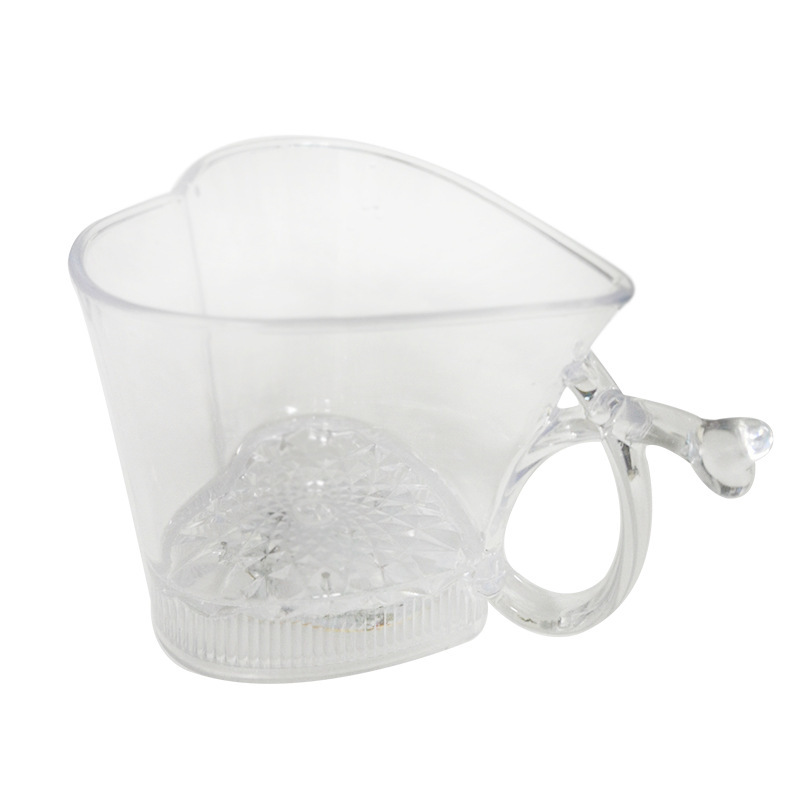 Factory Direct Sales Luminous Love Cup Beer Steins Pineapple Cup Luminous Gift Led Water Sensing Luminous Cup Toy