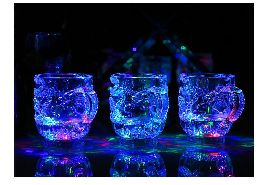 Luminous Cup Colorful Dragon Cup with Water Color Change Luminous Cup Bar Beer Mug Light-Emitting Plastic Cup with Water Luminous Cup Colorful Dragon Cup with Water Color Change Luminous Cup Bar Beer Mug Light-Emitting Plastic Cup with Water