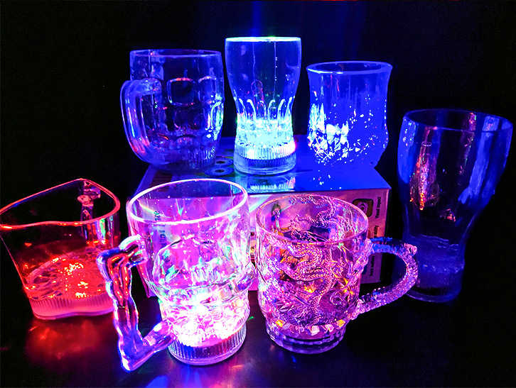 Creative Acrylic Water Activated Light Cup Induction New Dragon-Pattern Cup Colorful Luminous Cup Beer Steins New Exotic Creative Acrylic Water Activated Light Cup Induction New Dragon-Pattern Cup Colorful Luminous Cup Beer Steins New Exotic