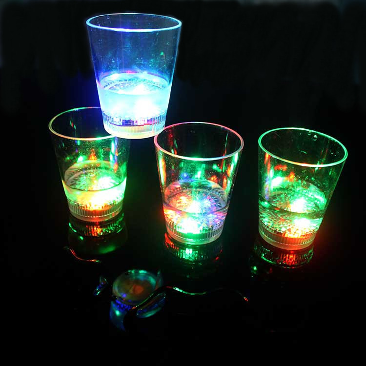 Bar Nightclub KTV Party Aid Road Set 60ml Water-in Light Led Shot Glass Tass Luminous Cup