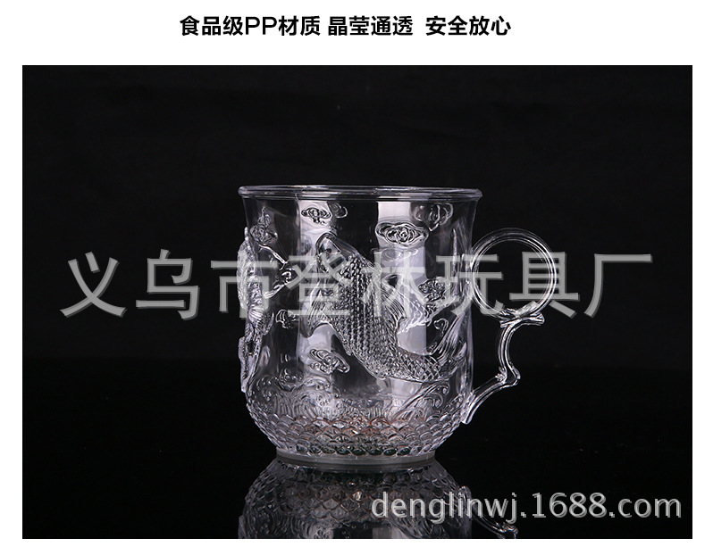 Sensing pineapple glass Christmas Champagne tower bar party supplies new strange luminous cup fish cup