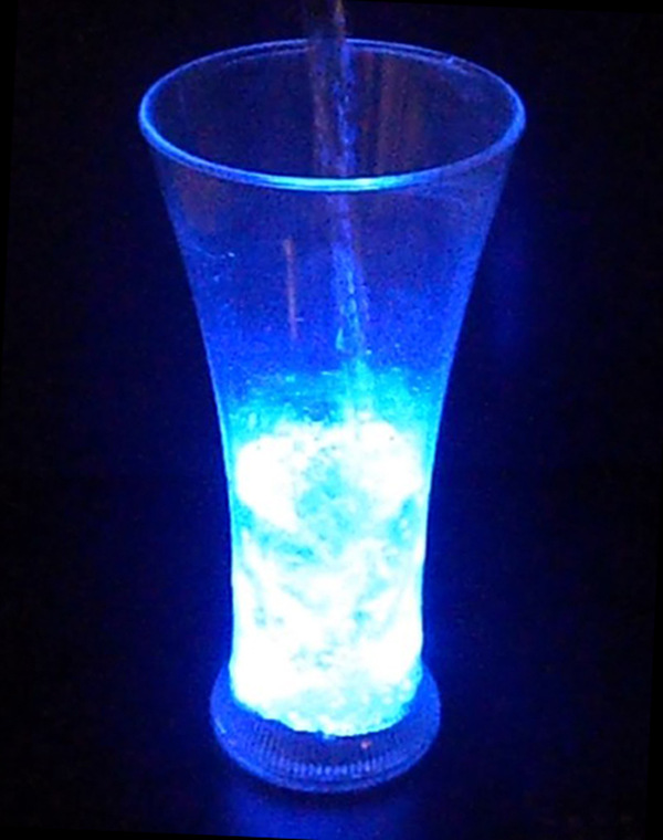 Luminous handle surface cup luminous cup flashing cup colorful flashing cup LED flashing cup flashing water