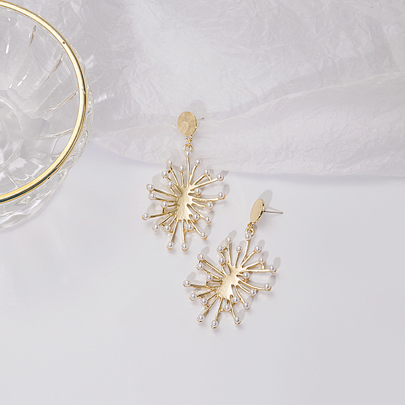 925 Silver Needle Vintage Artistic Metal Irregular Fireworks Burst Pearl Earrings Jellyfish Starry Earrings