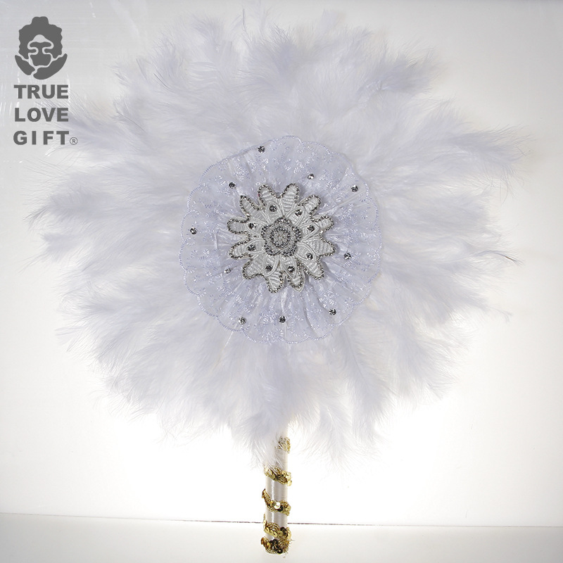 Wedding Supplies Bride Circular Fan Bridesmaid HandHeld Exquisite Feather Large round Fan Wedding Craft Manufacturer
